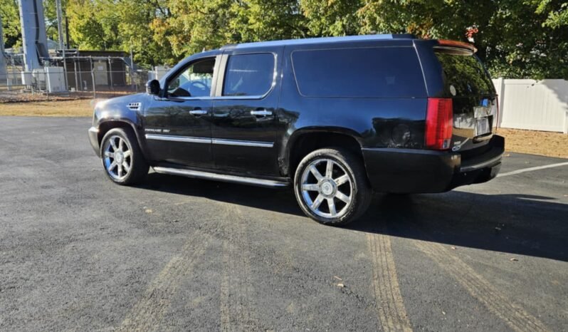 
								2011 Cadillac Escalade full									