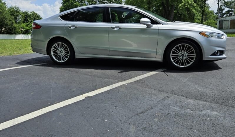 
								2015 Ford Fusion full									