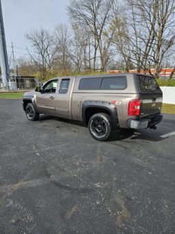 
										2008 Chevy Silverado full									