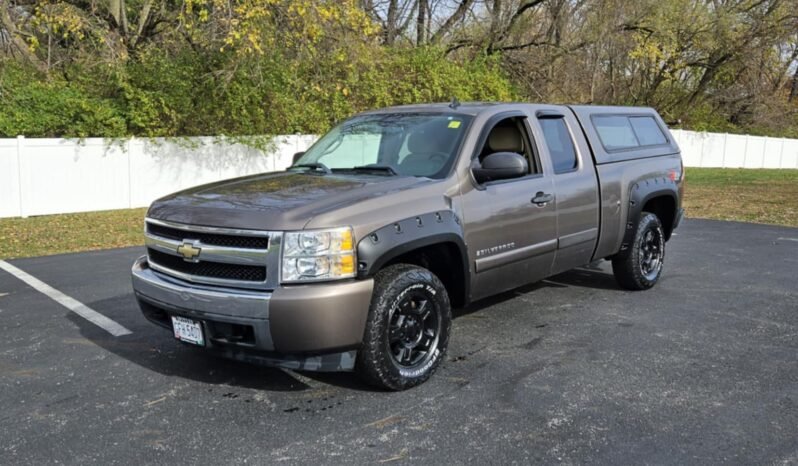 
								2008 Chevy Silverado full									