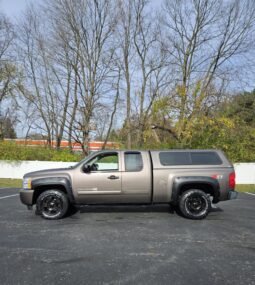 
										2008 Chevy Silverado full									