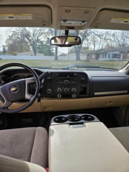 
										2008 Chevy Silverado full									