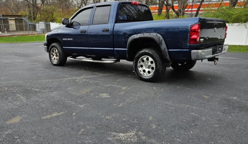 
								2007 Dodge Ram 1500 full									