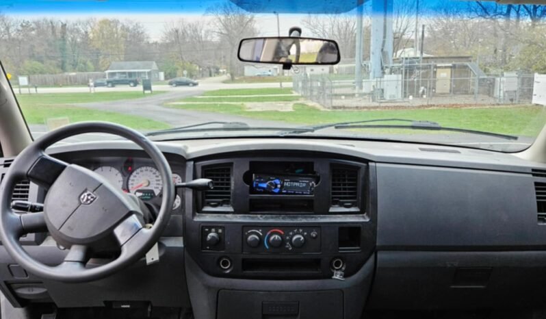 
								2007 Dodge Ram 1500 full									