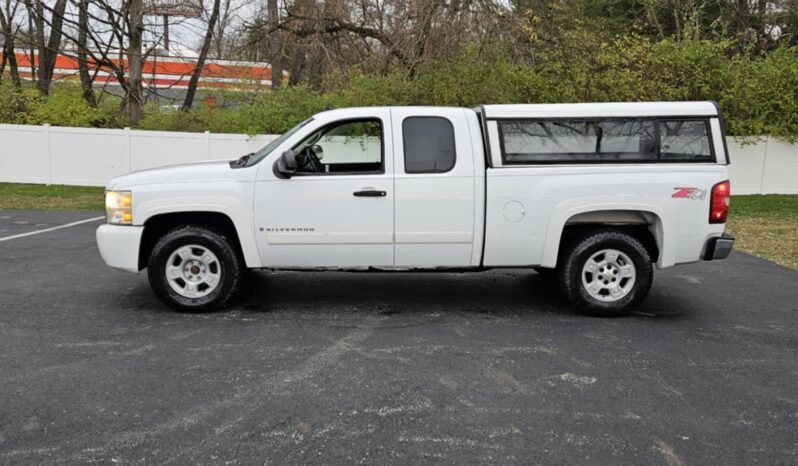 
								2008 Chevy Silverado full									