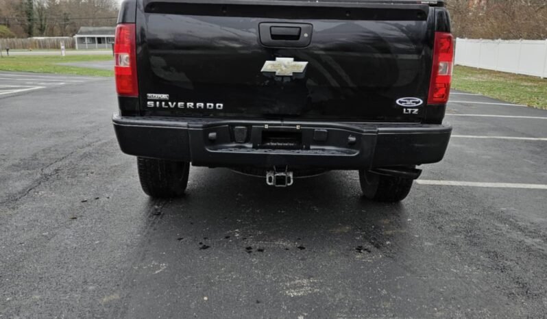 
								2007 Chevrolet Silverado LTZ full									